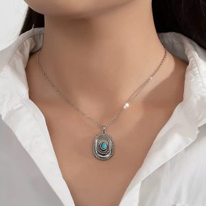 New trendy European and American fashion accessories, retro turquoise alloy denim hat pendant necklace, simple and creative design